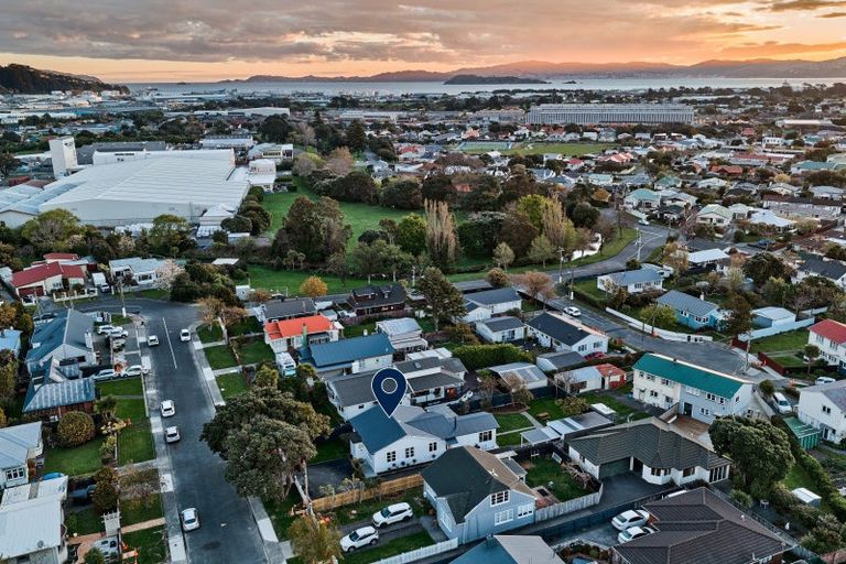 Photo of property in 14 Waitui Crescent, Waiwhetu, Lower Hutt, 5010