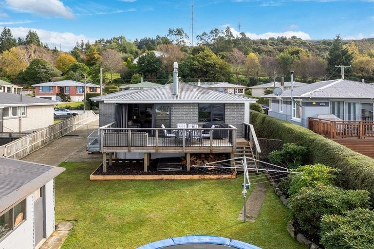 Photo of property in 20 Stephen Street, Halfway Bush, Dunedin, 9010