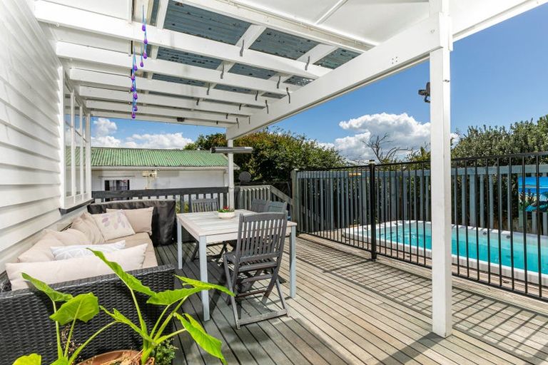 Photo of property in 40 Glenorchy Street, Glen Eden, Auckland, 0602