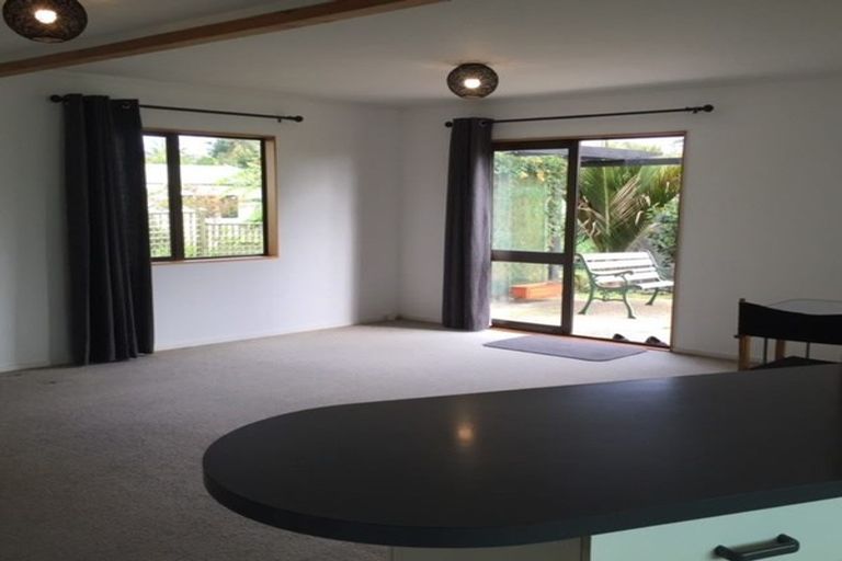 Photo of property in 53 Rangitane Loop Road, Kerikeri, 0294