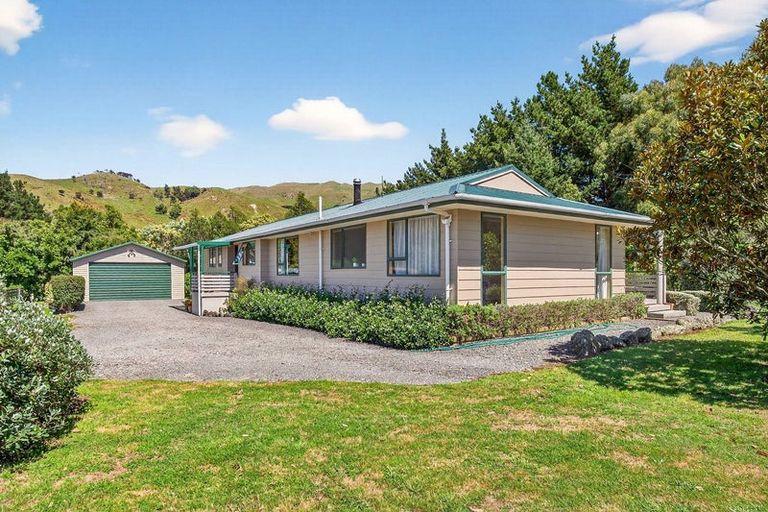 Photo of property in 869 Norfolk Road, Upper Plain, Carterton, 5791