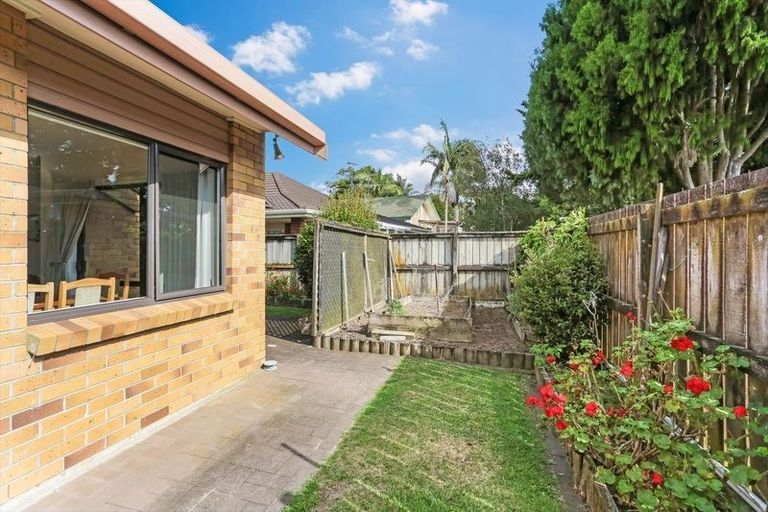 Photo of property in 2/15 Don Street, Papakura, 2110