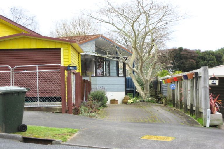 Photo of property in 39b Riversdale Drive, Merrilands, New Plymouth, 4312