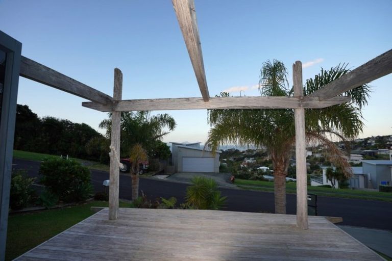 Photo of property in 23 Seacrest Boulevard, Langs Beach, Waipu, 0582