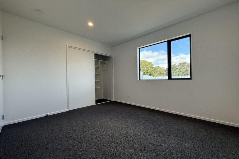 Photo of property in 2/102 Edinburgh Street, Pukekohe, 2120