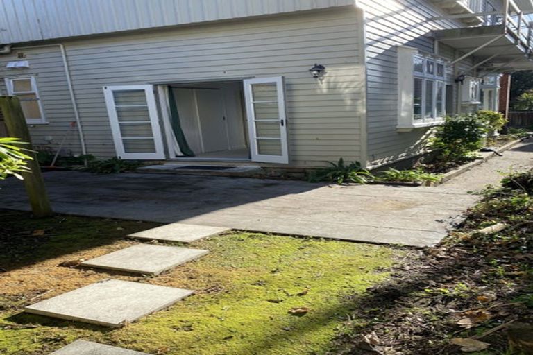 Photo of property in 61 Thompson Street, Mount Cook, Wellington, 6011