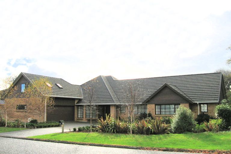 Photo of property in 35 Horopito Road, Waikanae, 5036