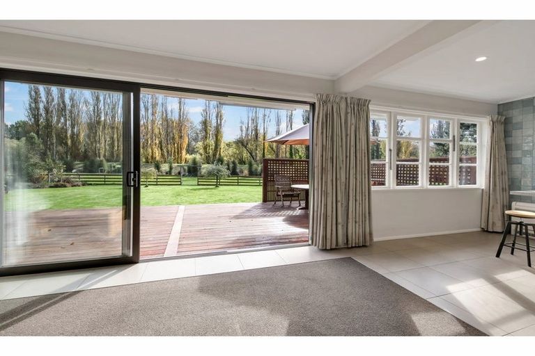 Photo of property in 101 Kainga Road, Kainga, Christchurch, 8083