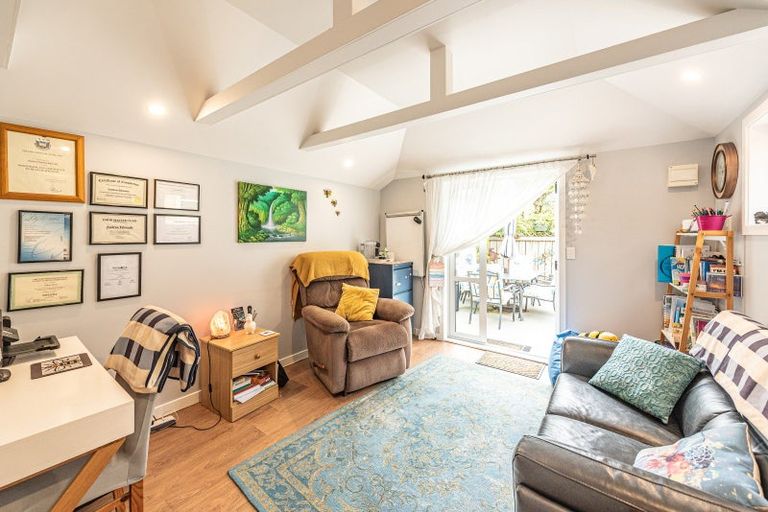 Photo of property in 31 Brassey Road, Saint Johns Hill, Whanganui, 4500