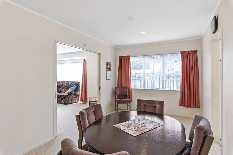 Photo of property in 126 Arawhata Road, Paraparaumu, 5032