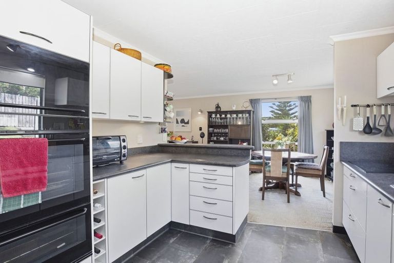 Photo of property in 107 Conclusion Street, Ascot Park, Porirua, 5024