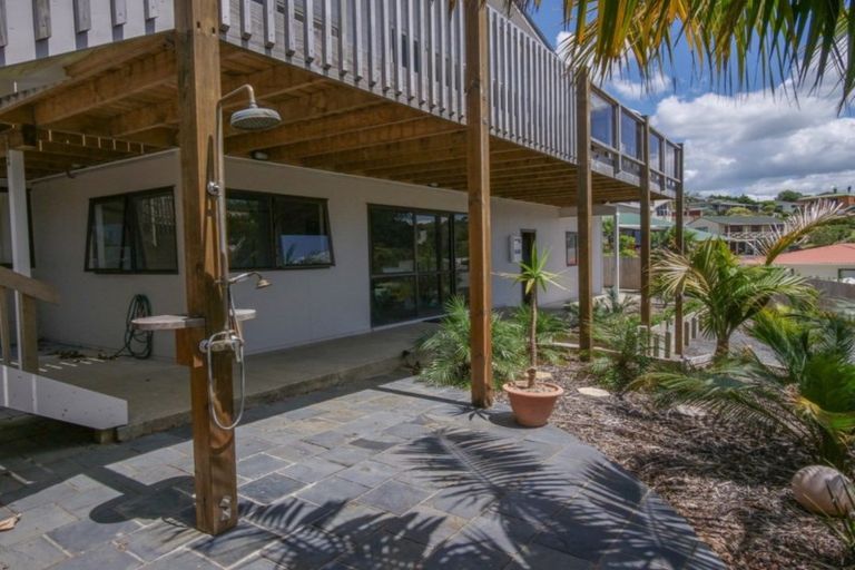 Photo of property in 20 Stratford Drive, Cable Bay, 0420