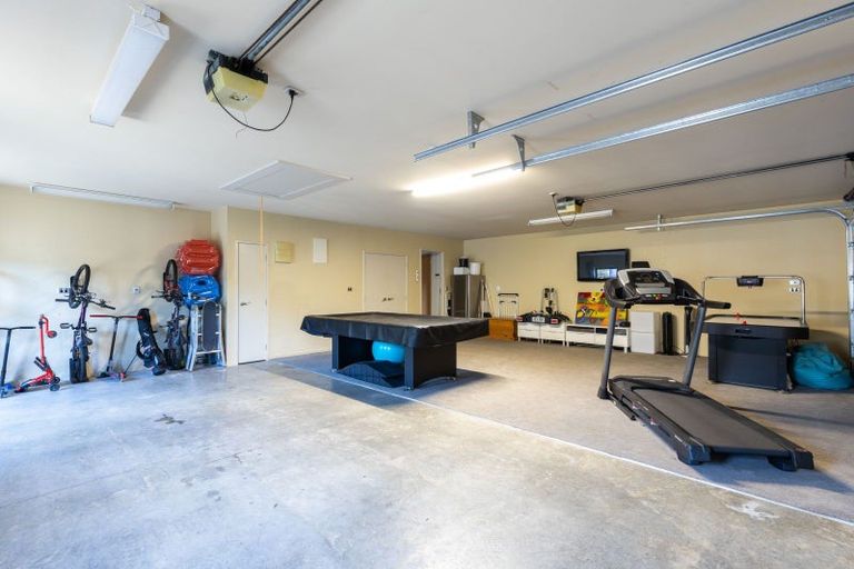 Photo of property in 5-7 Adam Lile Drive, Highlands Park, New Plymouth, 4312