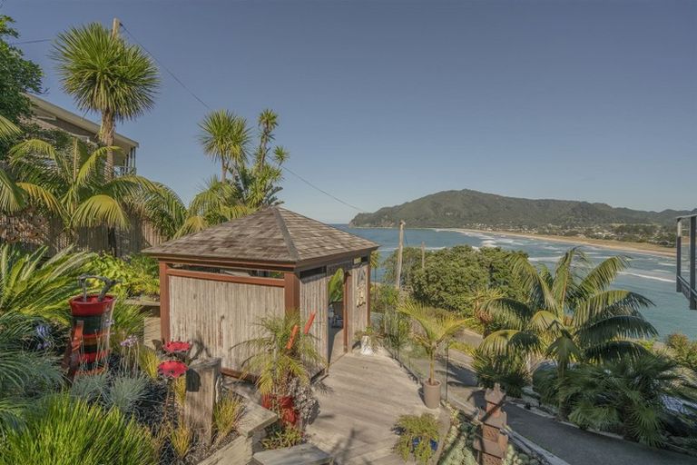 Photo of property in 22 Tairua Terrace, Tairua, 3508