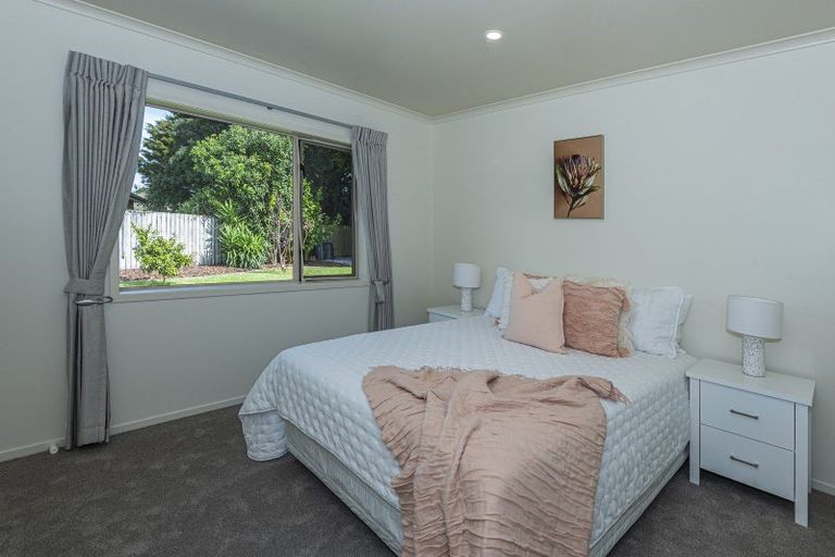Photo of property in 10 Sequoia Place, Te Kamo, Whangarei, 0112