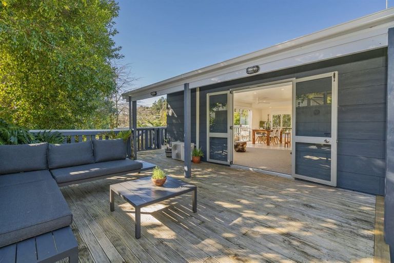 Photo of property in 13 Windsor Drive, Tairua, 3508