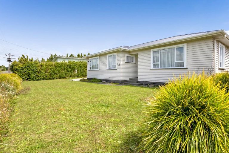 Photo of property in 28 Celia Street, Stratford, 4332