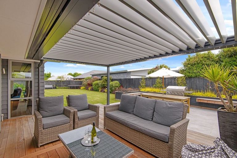 Photo of property in 31 Belgrave Drive, Rangiora, 7400