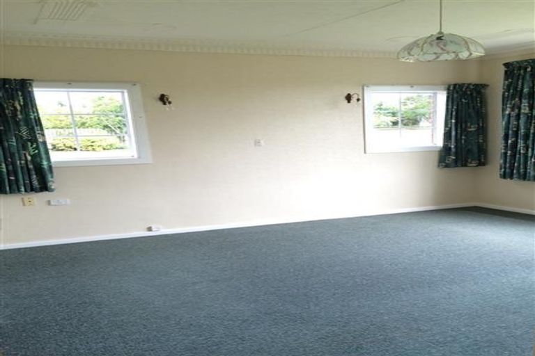 Photo of property in 25 Huia Street, Waikiwi, Invercargill, 9810