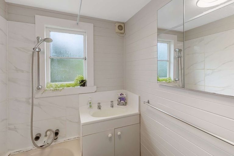 Photo of property in 14 Wilson Road, Hunterville, 4730