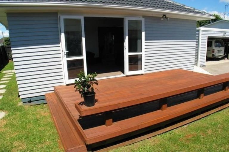 Photo of property in 111a Clevedon Road, Papakura, 2110