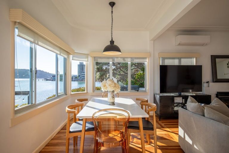 Photo of property in Wallis Street, Raglan, 3225