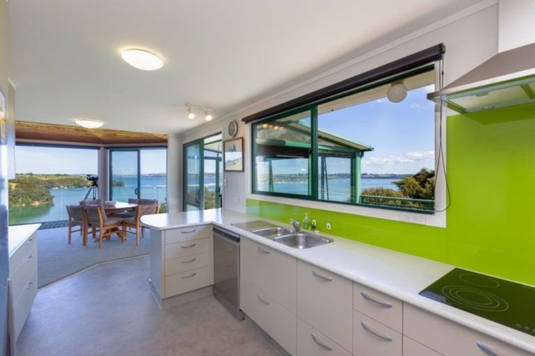 Photo of property in 426 Leigh Road, Whangateau, 0985