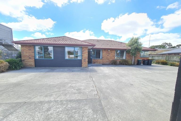 Photo of property in 141 Lincoln Road, Addington, Christchurch, 8024