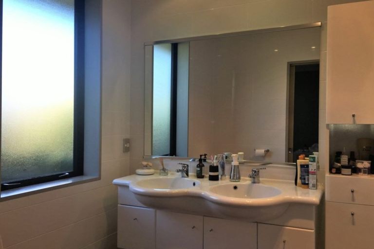 Photo of property in 29 Holbrook Way, Westmorland, Christchurch, 8025