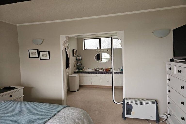 Photo of property in 54 Discovery Drive, Whitby, Porirua, 5024