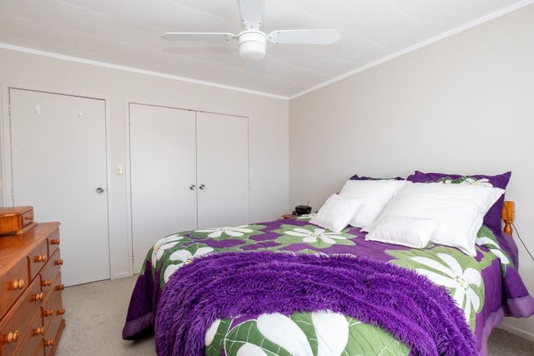 Photo of property in 39 Darlington Street, Ngatea, 3503