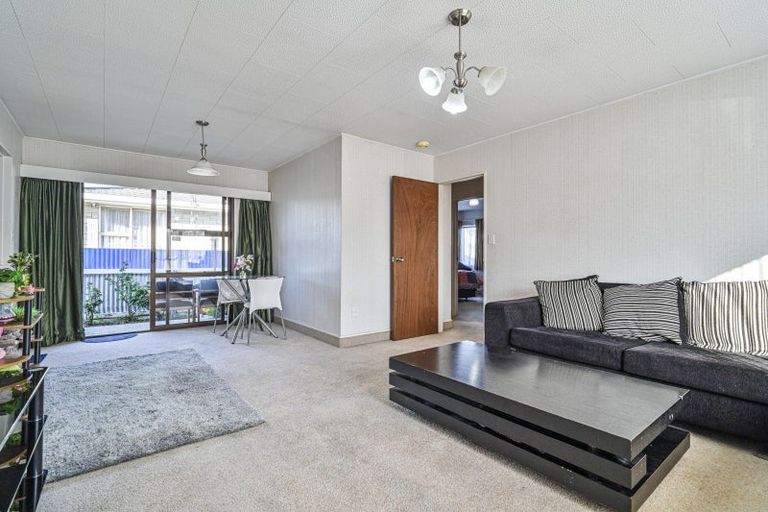 Photo of property in 3/200 Karaitiana Street, Frimley, Hastings, 4120