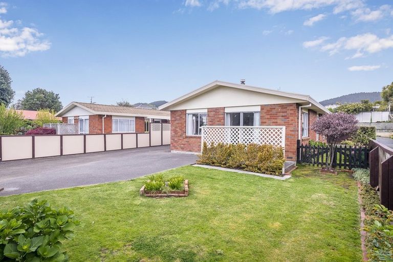 Photo of property in 128a Arawhata Road, Paraparaumu, 5032