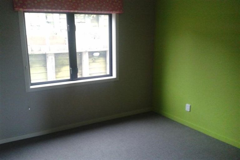 Photo of property in 54 Arahiwi Grove, Tirohanga, Lower Hutt, 5010