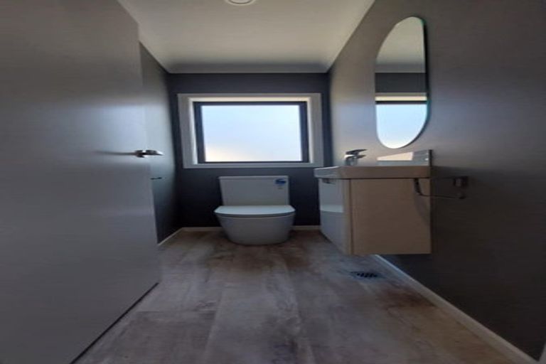 Photo of property in 20/64 Glen Road, Stokes Valley, Lower Hutt, 5019