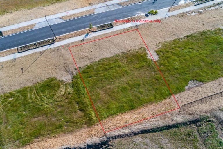 Photo of property in 35 Jeroboam Loop, Kumeu, 0810