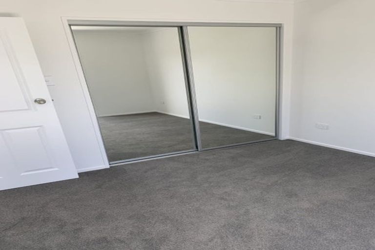 Photo of property in 56 Bayvista Drive, Karaka, Papakura, 2113