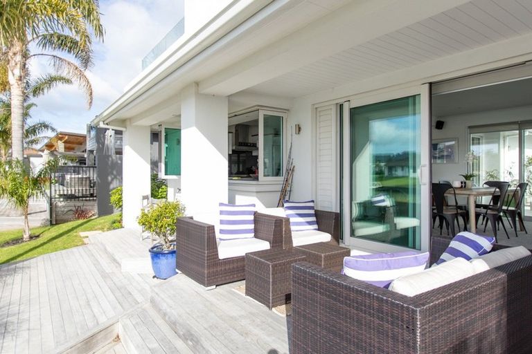 Photo of property in 30 Arawa Lane, Whitianga, 3510