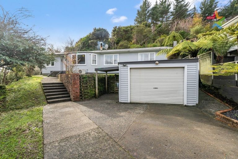 Photo of property in 18 August Avenue, Wainuiomata, Lower Hutt, 5014