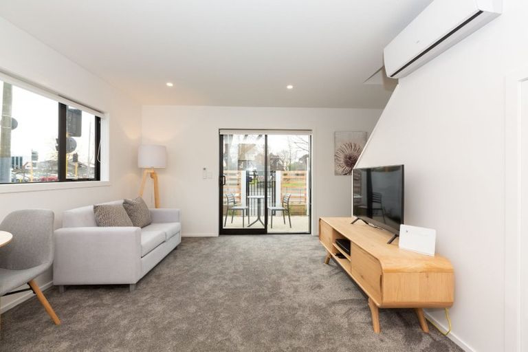 Photo of property in 2/158 Kilmore Street, Christchurch Central, Christchurch, 8013