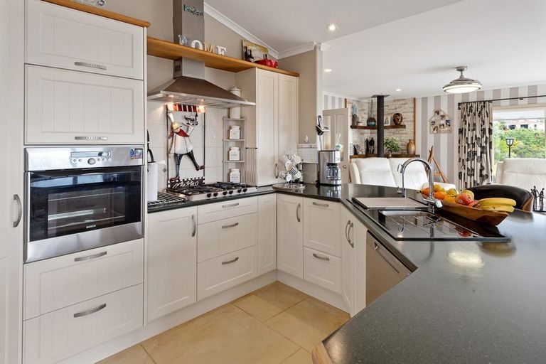 Photo of property in 24 Darch Point Road, Whangarei Heads, Whangarei, 0174