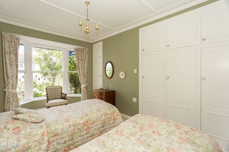 Photo of property in 38 Mersey Street, South Hill, Oamaru, 9400