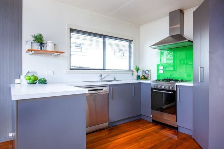 Photo of property in 316 Frankley Road, Ferndale, New Plymouth, 4310