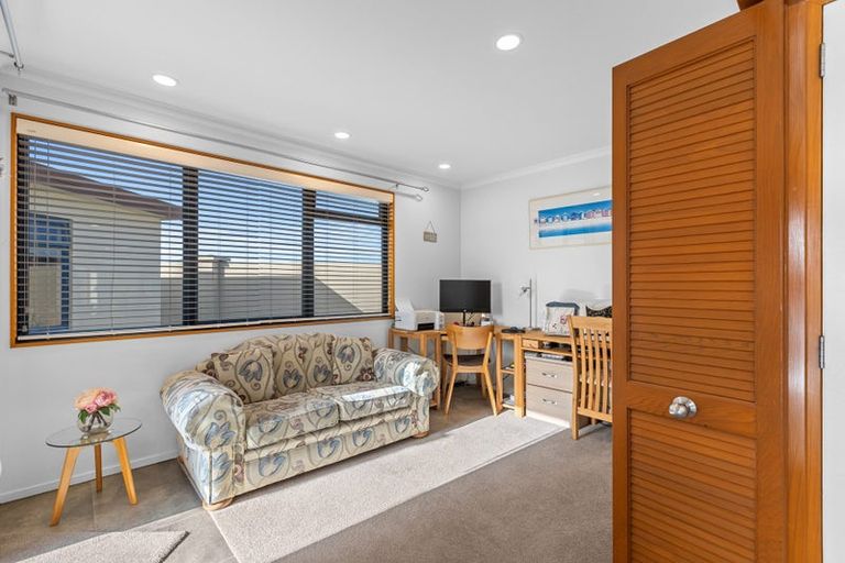 Photo of property in 25 Bermuda Drive, Papamoa Beach, Papamoa, 3118