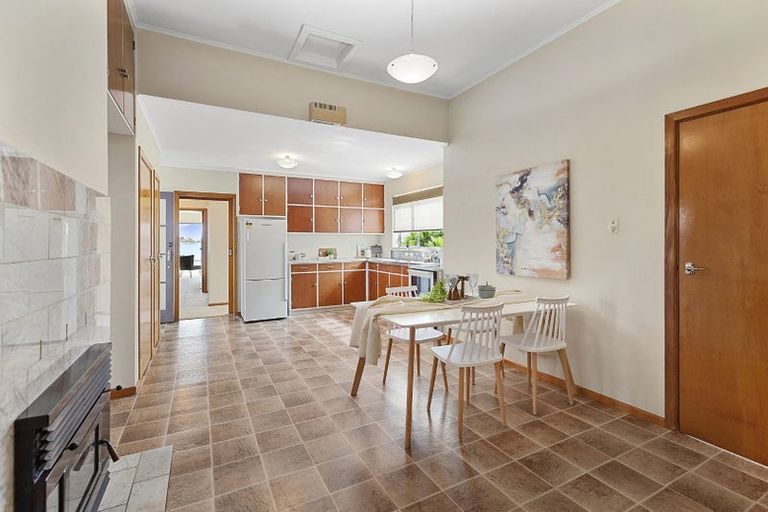 Photo of property in 52 Steyne Avenue, Plimmerton, Porirua, 5026