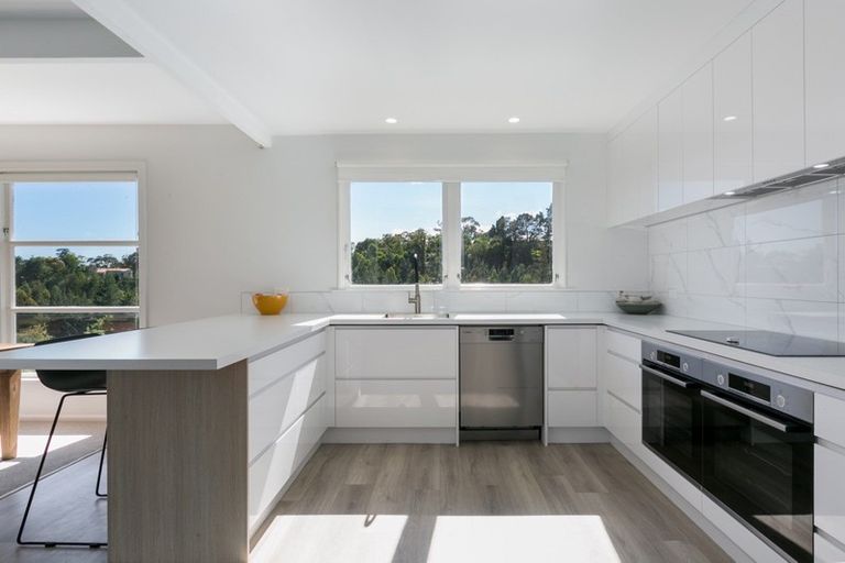 Photo of property in 6 Aotea Crescent, Havelock North, 4130