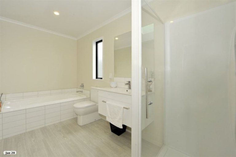 Photo of property in 30 Brian Keogh Lane, Wigram, Christchurch, 8025