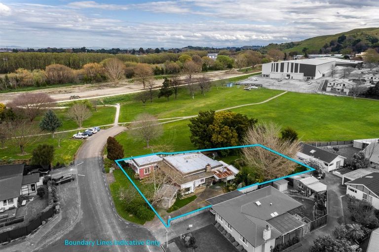 Photo of property in 77 Murphy Road, Taradale, Napier, 4112