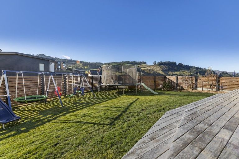 Photo of property in 18 Goddard Way, Sawyers Bay, Port Chalmers, 9023