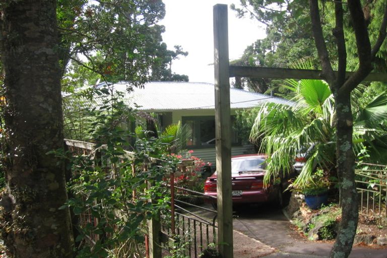 Photo of property in 56 Park Road, Titirangi, Auckland, 0604